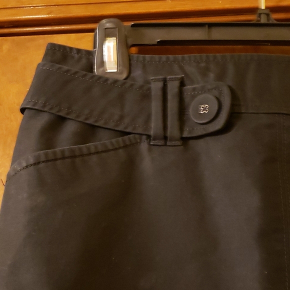 Ann Taylor Black casual skirt - Picture 3 of 3